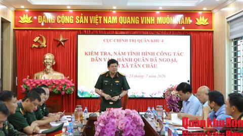 Cục Chính trị Quân khu 4: Kiểm tra các đơn vị làm công tác dân vận tại xã Tân Châu và xã Quỳnh Phú (tỉnh Nghệ An)