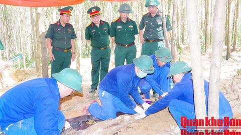 Sư đoàn 968 đẩy mạnh tìm kiếm, quy tập hài cốt liệt sĩ