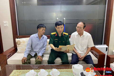 “Giữ lửa” truyền thống Quân khu 4 anh hùng