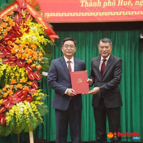 Đồng chí Nguyễn Đình Trung giữ chức Bí thư Thành ủy Huế, nhiệm kỳ 2025 -2030