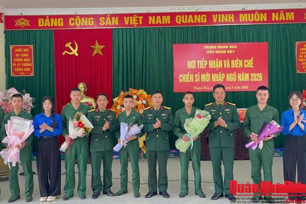 Quân khu 4: Chiến sĩ mới tự tin, phấn khởi luyện rèn