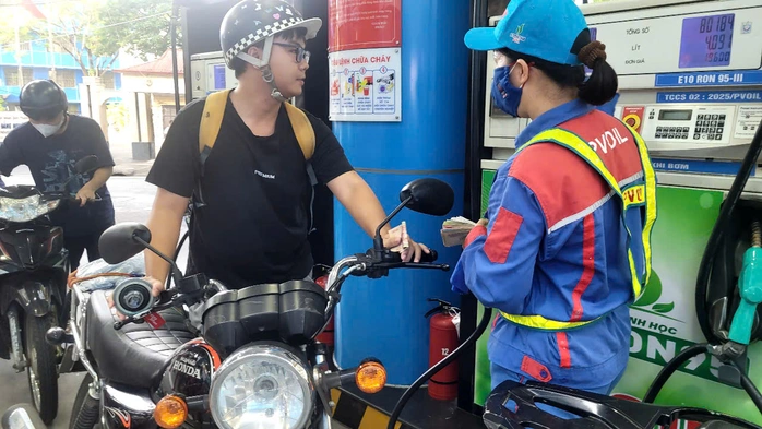 Sử dụng xăng E10, từng loại phương tiện tương thích ra sao?