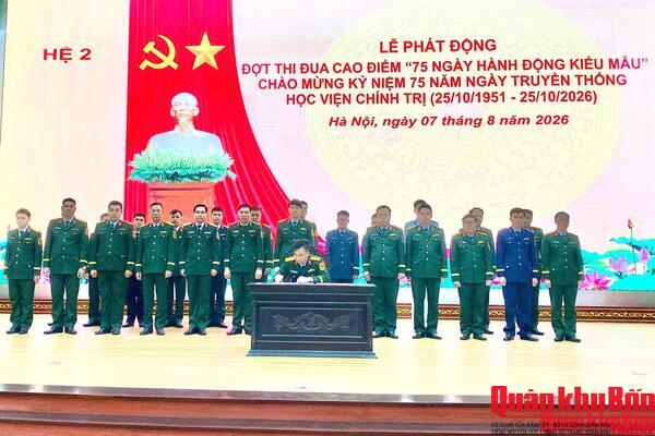 Hệ 2, Học viện Chính trị phát động đợt thi đua cao điểm "75 ngày hành động kiểu mẫu"
