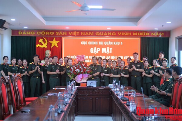 Cục Chính trị Quân khu 4: Gặp mặt kỷ niệm 96 năm Ngày thành lập Hội Liên hiệp Phụ nữ Việt Nam