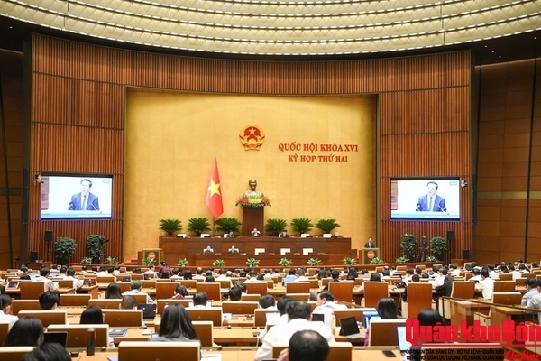 Hôm nay Quốc hội thảo luận về dự án Luật Đất đai (sửa đổi)