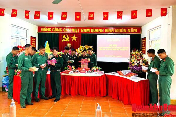 Tiểu đoàn Trinh sát 12 (Bộ Tham mưu Quân khu 4) hưởng ứng Ngày Pháp luật Việt Nam năm 2025