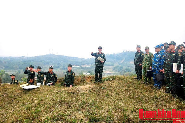 Đổi mới tập bài thực địa, nâng cao năng lực cho học viên đào tạo chính ủy trung, lữ đoàn