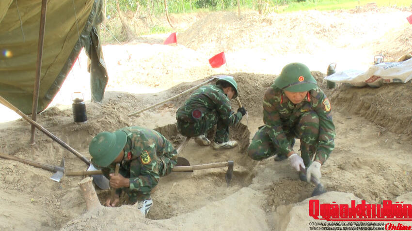 Phóng sự: TÌM ĐỒNG ĐỘI Ở CÂU NHI