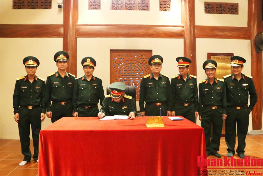 Tổng công ty Thái Sơn: Dâng hoa, dâng hương tại Nghĩa trang Liệt sĩ Quốc gia Vị Xuyên