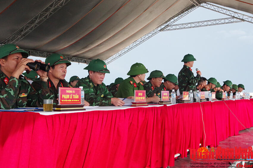 Kiểm tra phương án thực binh trong Diễn tập khu vực phòng thủ tỉnh Quảng Bình năm 2023