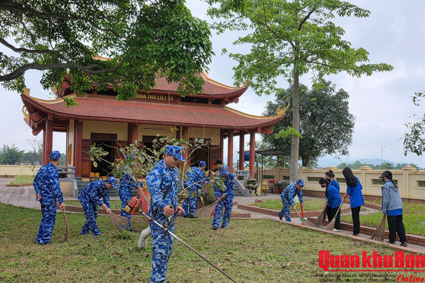 Hải đội 102, Bộ Tư lệnh Vùng Cảnh sát biển 1 tổ chức hoạt động tri ân