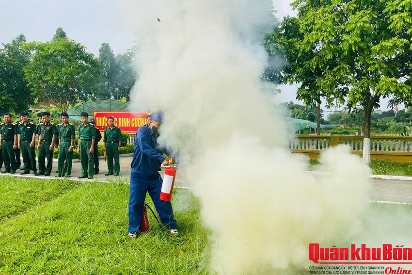 Kho K1 (Cục Hậu cần - Kỹ thuật Quân khu 4): Hưởng ứng Tháng hành động về An toàn, vệ sinh lao động năm 2025