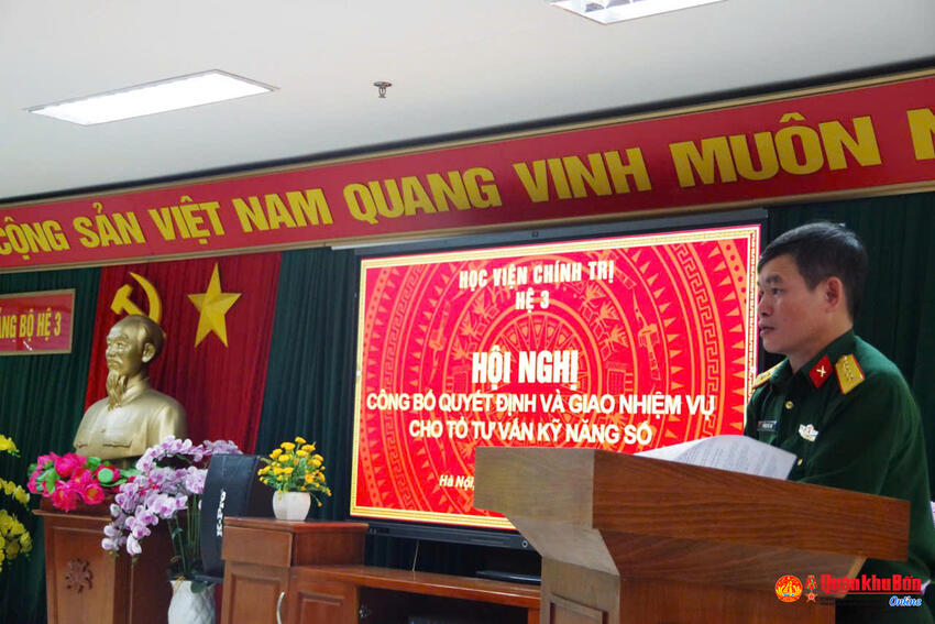 Lan tỏa Phong trào “Bình dân học vụ số” ở Hệ 3