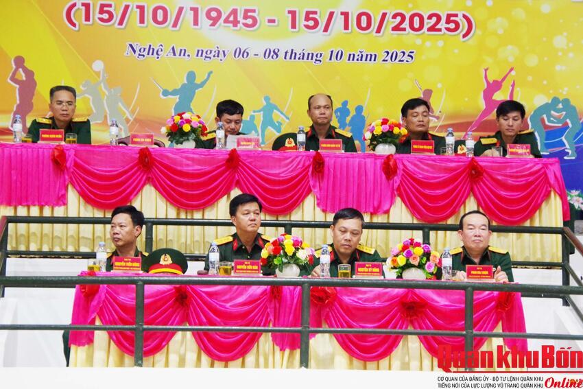 Quân khu 4 khai mạc Hội thao Thể dục thể thao chào mừng kỷ niệm 80 năm Ngày truyền thống
