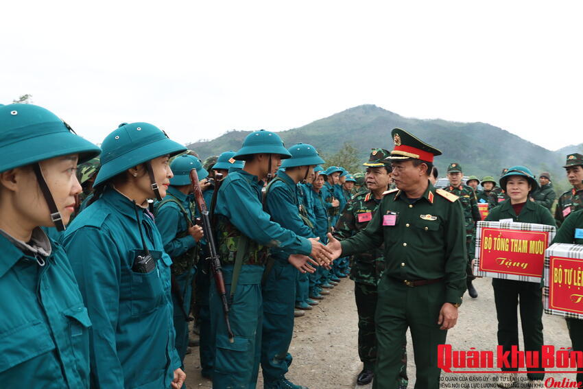 Ban Chỉ huy Phòng thủ khu vực 1 - Vạn An, xã Yên Trung hoàn thành tốt diễn tập khu vực phòng thủ năm 2025