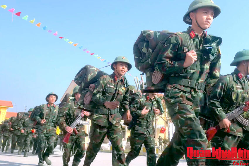 Lữ đoàn Phòng không 283 kiểm tra sẵn sàng chiến đấu