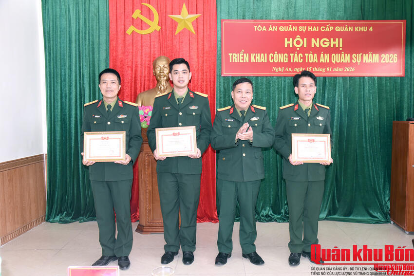 Tòa án Quân sự hai cấp Quân khu 4: Triển khai công tác Tòa án Quân sự năm 2026