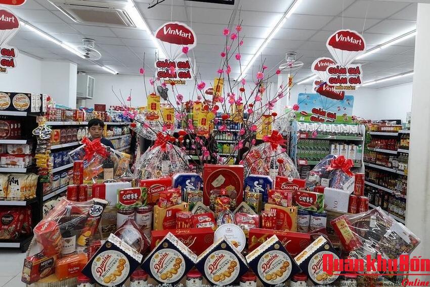 Cần thận trọng khi mua giỏ quà Tết sắp sẵn