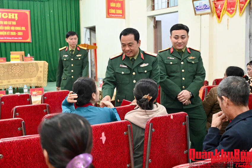 Thiếu tướng Nguyễn Ngọc Hà, Phó Tư lệnh Quân khu 4 được cử tri nơi cư trú tín nhiệm cao, giới thiệu ứng cử đại biểu Quốc hội khóa XVI