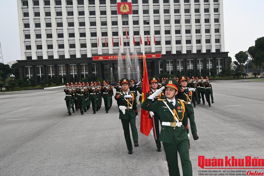 Thư chúc mừng năm mới của Thường vụ Đảng ủy, Bộ Tư lệnh Quân khu 4