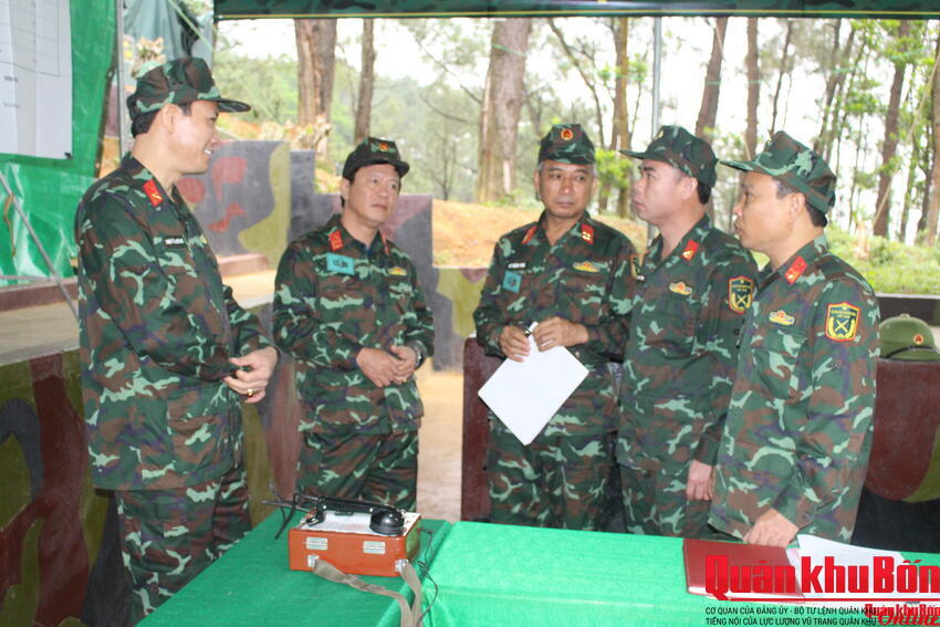 Trường Quân sự Quân khu 4 hoàn thành huấn luyện, luyện tập chuyển trạng thái SSCĐ năm 2026