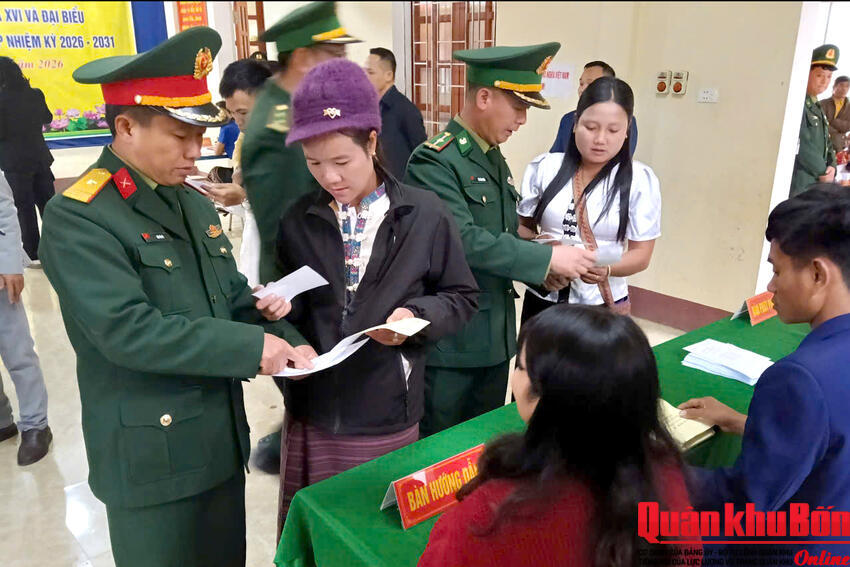 Nghệ An: Cử tri 12 xã biên giới, miền núi bỏ phiếu sớm bầu cử đại biểu Quốc hội và Hội đồng nhân dân các cấp