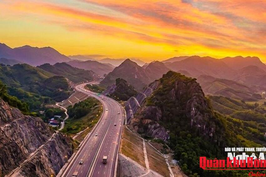 Chính phủ ban hành nghị quyết triển khai cao tốc Vinh - Thanh Thủy, chốt hoàn thành trước tháng 4/2029