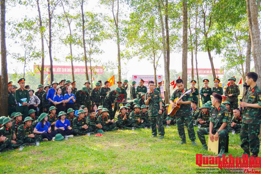 Tuổi trẻ Đoàn Kinh tế - Quốc phòng 337 sôi nổi hoạt động tháng thanh niên 2026