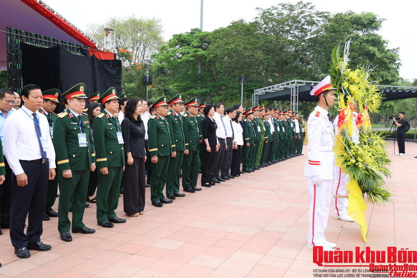 Phát động "Chiến dịch 500 ngày đêm đẩy mạnh thực hiện tìm kiếm, quy tập và xác định danh tính hài cốt liệt sĩ"