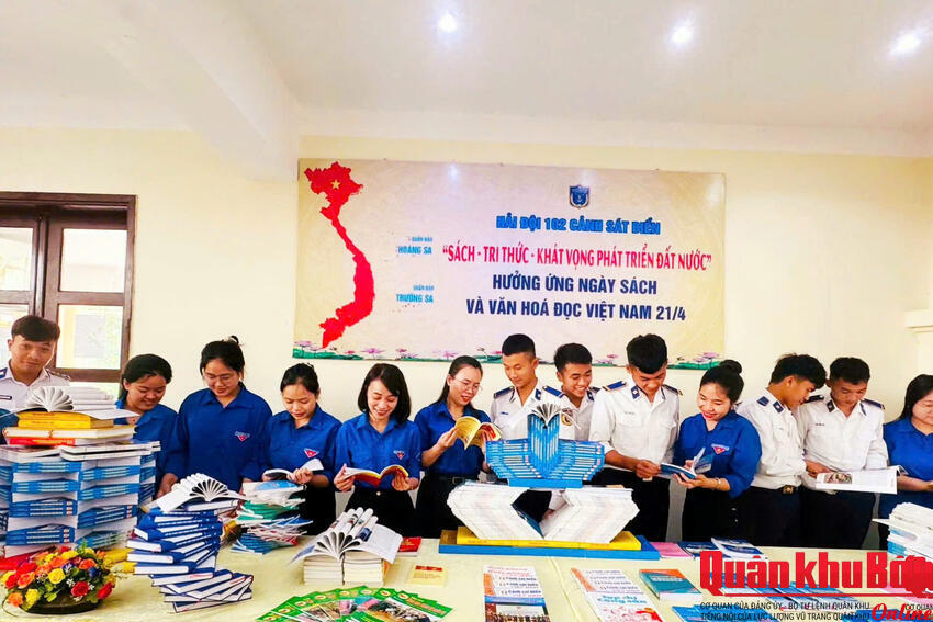 Hải đội 102 lan tỏa văn hóa đọc trong kỷ nguyên số
