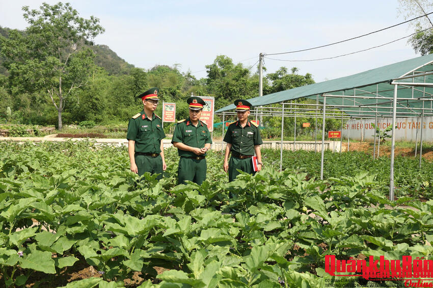 Quân khu 4: Kiểm tra công tác Hậu cần - Kỹ thuật và An toàn lao động tại Kho Kỹ thuật K2