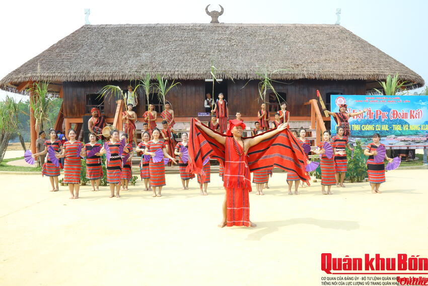 KỲ 3: DỰNG “LÁ CHẮN MỀM” NƠI BIÊN CƯƠNG