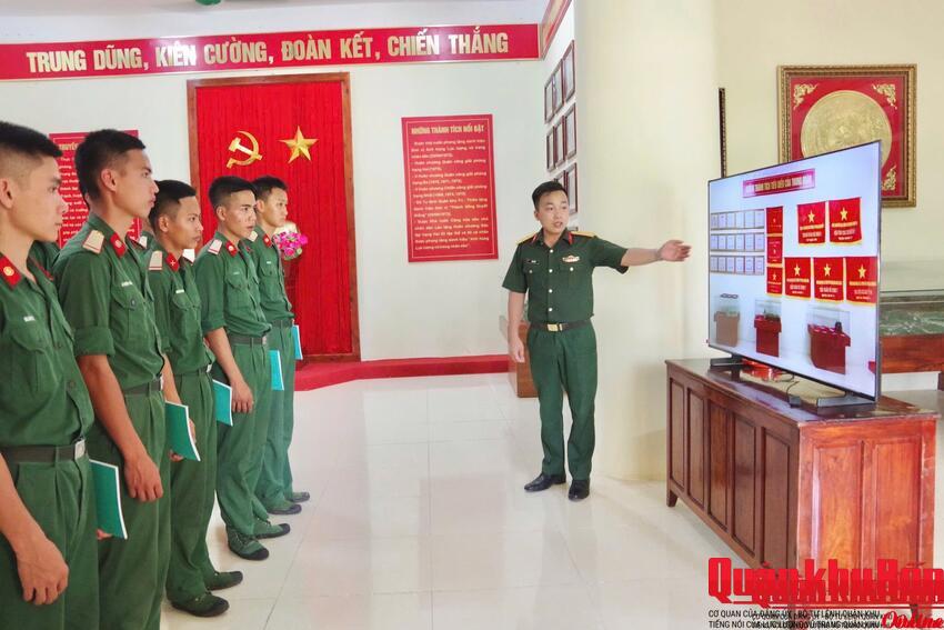 Trung đoàn 3, Sư đoàn 324 (Quân khu 4) tổ chức giáo dục truyền thống cho bộ đội