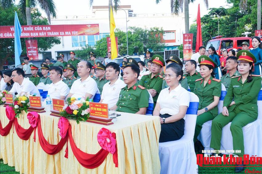 Nghệ An tổ chức Lễ mít tinh hưởng ứng Tháng hành động phòng, chống ma túy năm 2026