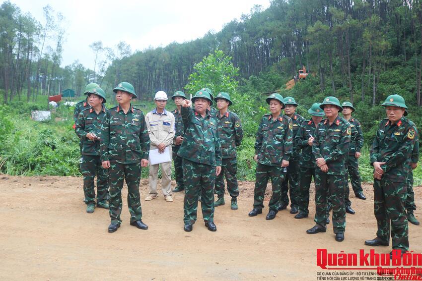 Quân khu 4: Kểm tra công tác chuẩn bị diễn tập