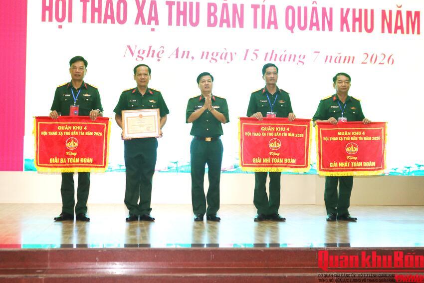 Quân khu 4 bế mạc Hội thao xạ thủ bắn tỉa năm 2026