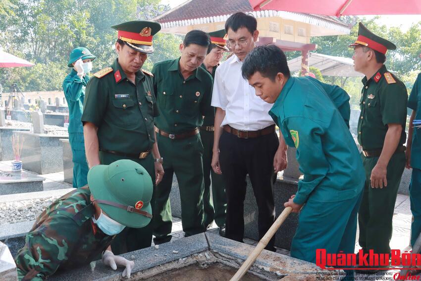 Thành phố Huế tiếp tục lấy 298 mẫu hài cốt liệt sĩ phục vụ giám định ADN