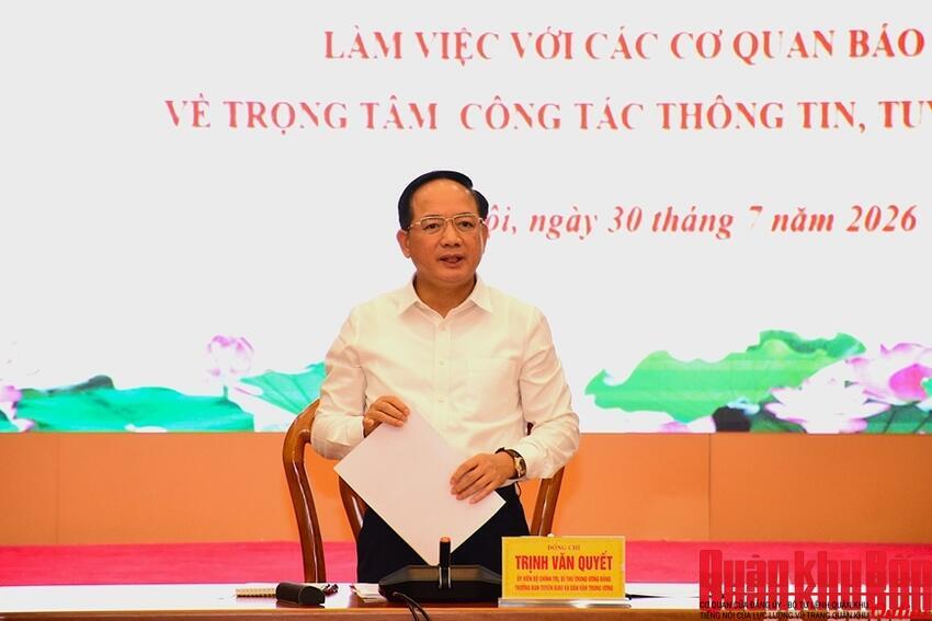 Mỗi tác phẩm báo chí phải hướng đến lợi ích của quốc gia, dân tộc và Nhân dân