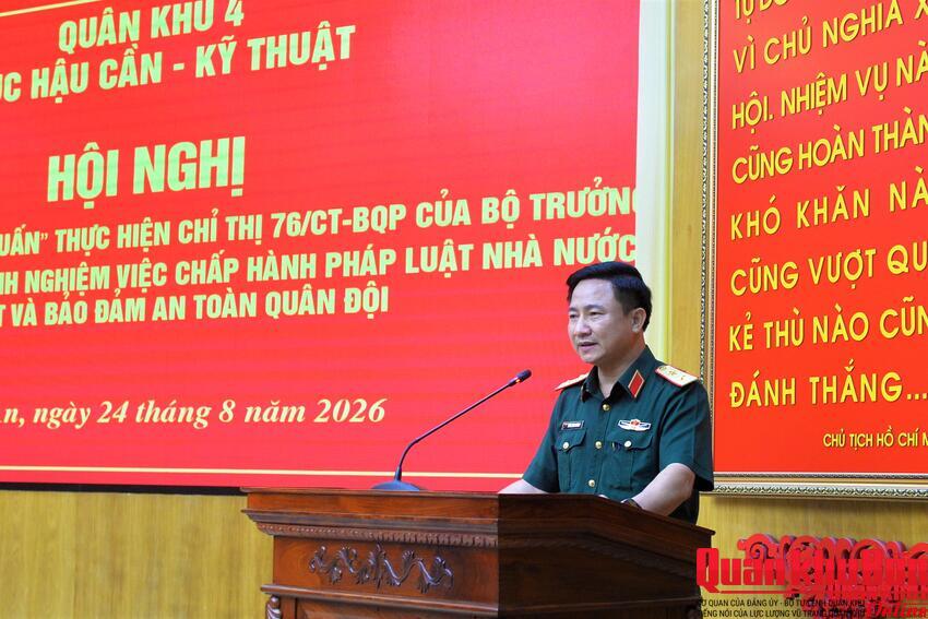 Trung tướng Đoàn Xuân Bường, Chính ủy Quân khu 4 dự, chỉ đạo sinh hoạt chỉnh huấn của Cục Hậu cần – Kỹ thuật