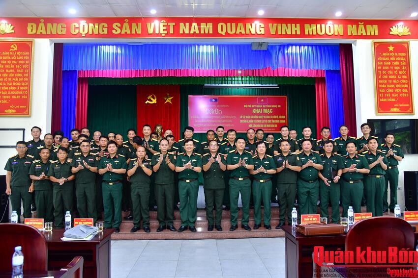 Nghệ An: Tập huấn nghiệp vụ công tác cứu hộ, cứu nạn cho  Bộ Chỉ huy Quân sự tỉnh Xiêng Khoảng, Lào