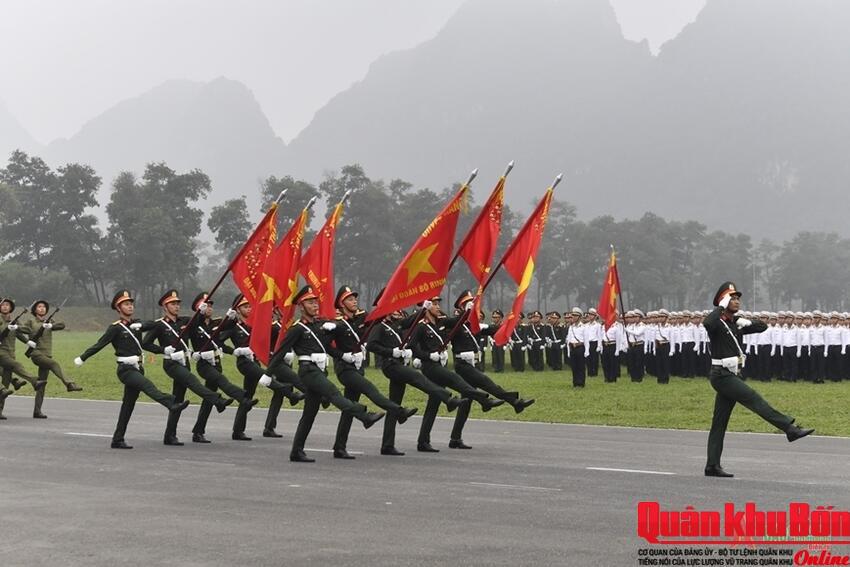 Dự thảo tiêu chuẩn chung để được xét chức danh sĩ quan chuyên môn - kỹ thuật - nghiệp vụ có gì mới?