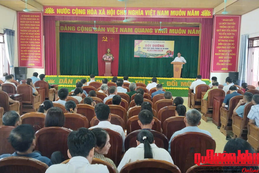 Xã Tứ Mỹ, Hà Tĩnh: Bồi dưỡng kiến thức quốc phòng và an ninh