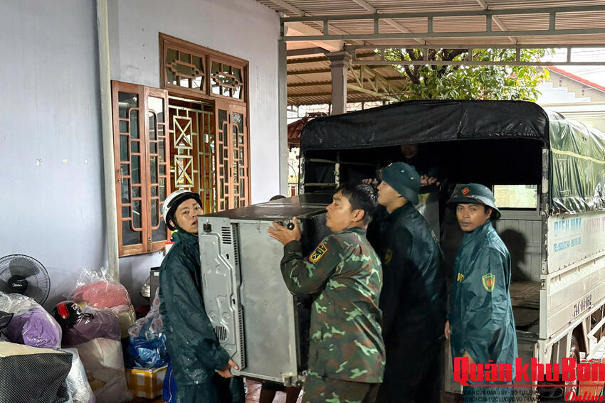 Bộ Chỉ huy Quân sự tỉnh Quảng Trị: Chủ động giúp nhân dân ứng phó với mưa bão