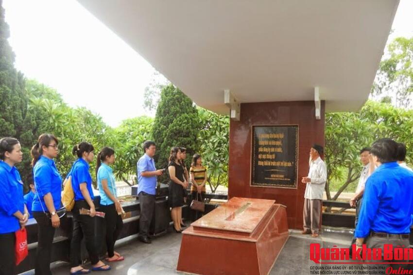 Kỷ niệm 150 năm ngày sinh cụ Huỳnh Thúc Kháng (01/10/1876 – 01/10/2026):Học tập tấm gương đạo đức cách mạng của cụ Huỳnh Thúc Kháng
