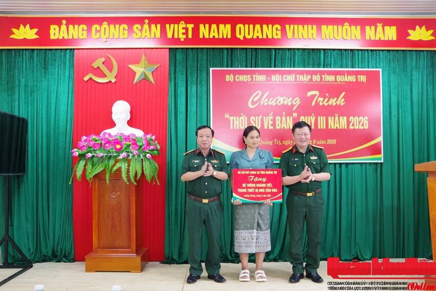 Bộ Chỉ huy Quân sự tỉnh Quảng Trị: Tổ chức Chương trình thời sự về bản