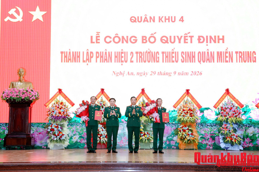 Quân khu 4 công bố Quyết định thành lập Phân hiệu Trường Thiếu sinh quân miền Trung