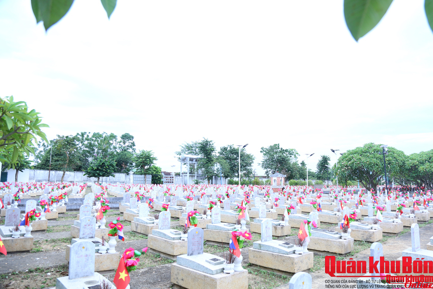 Tháo gỡ khó khăn khi làm hồ sơ công nhận liệt sĩ cho thương binh từ trần