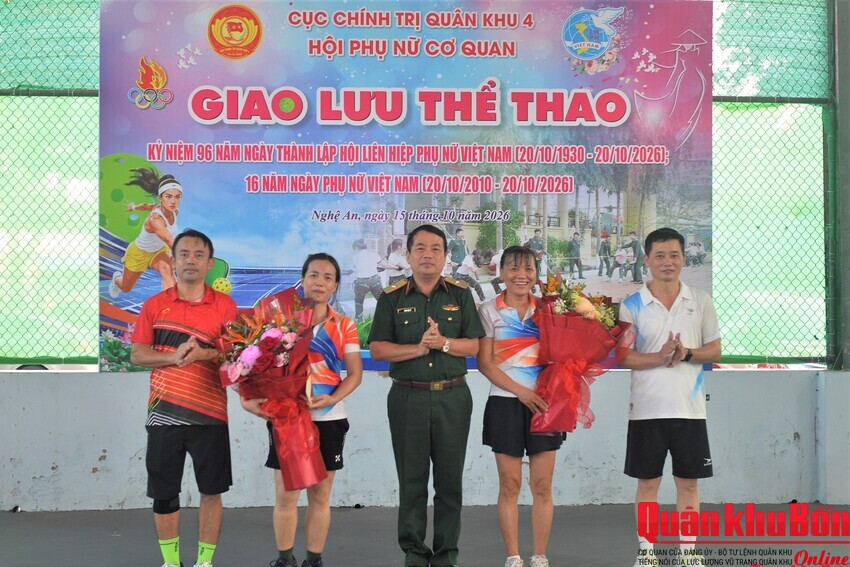 Cục Chính trị Quân khu 4: Tổ chức giao lưu thể dục thể thao chào mừng Ngày Phụ nữ Việt Nam