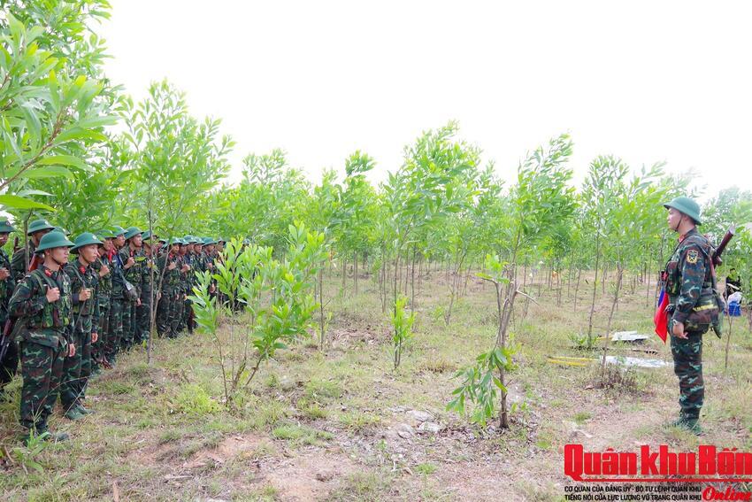 Bộ Chỉ huy Quân sự tỉnh Quảng Trị hoàn thành tốt Hội thi cán bộ huấn luyện đội ngũ chiến thuật giỏi năm 2026