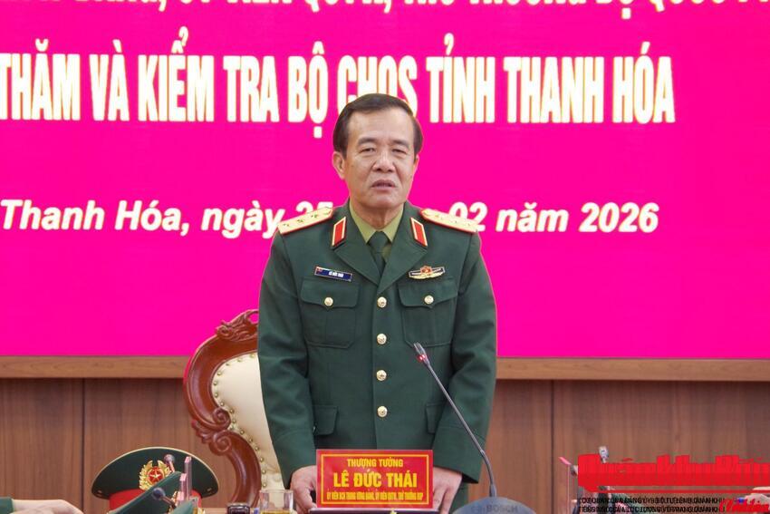 Thượng tướng Lê Đức Thái thăm, kiểm tra tại Bộ Chỉ huy Quân sự tỉnh Thanh Hóa